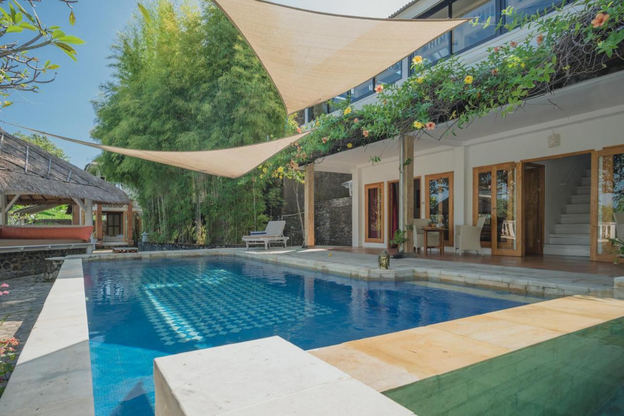 Villa Dinding Batu ซีงาราจา ภายนอก รูปภาพ