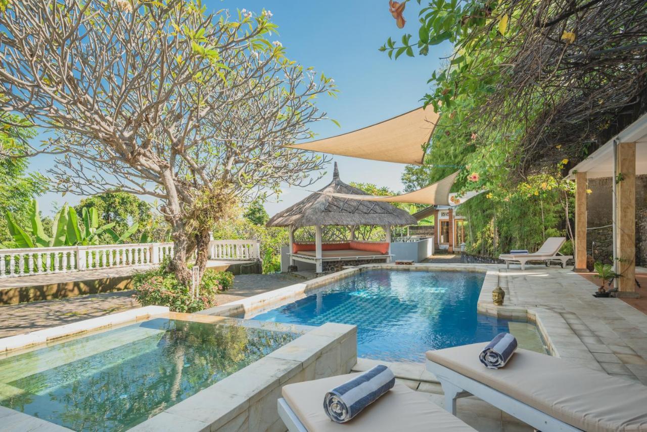 Villa Dinding Batu ซีงาราจา ภายนอก รูปภาพ