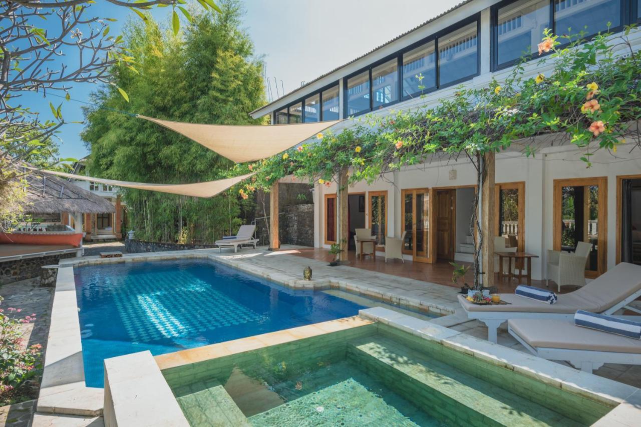 Villa Dinding Batu ซีงาราจา ภายนอก รูปภาพ