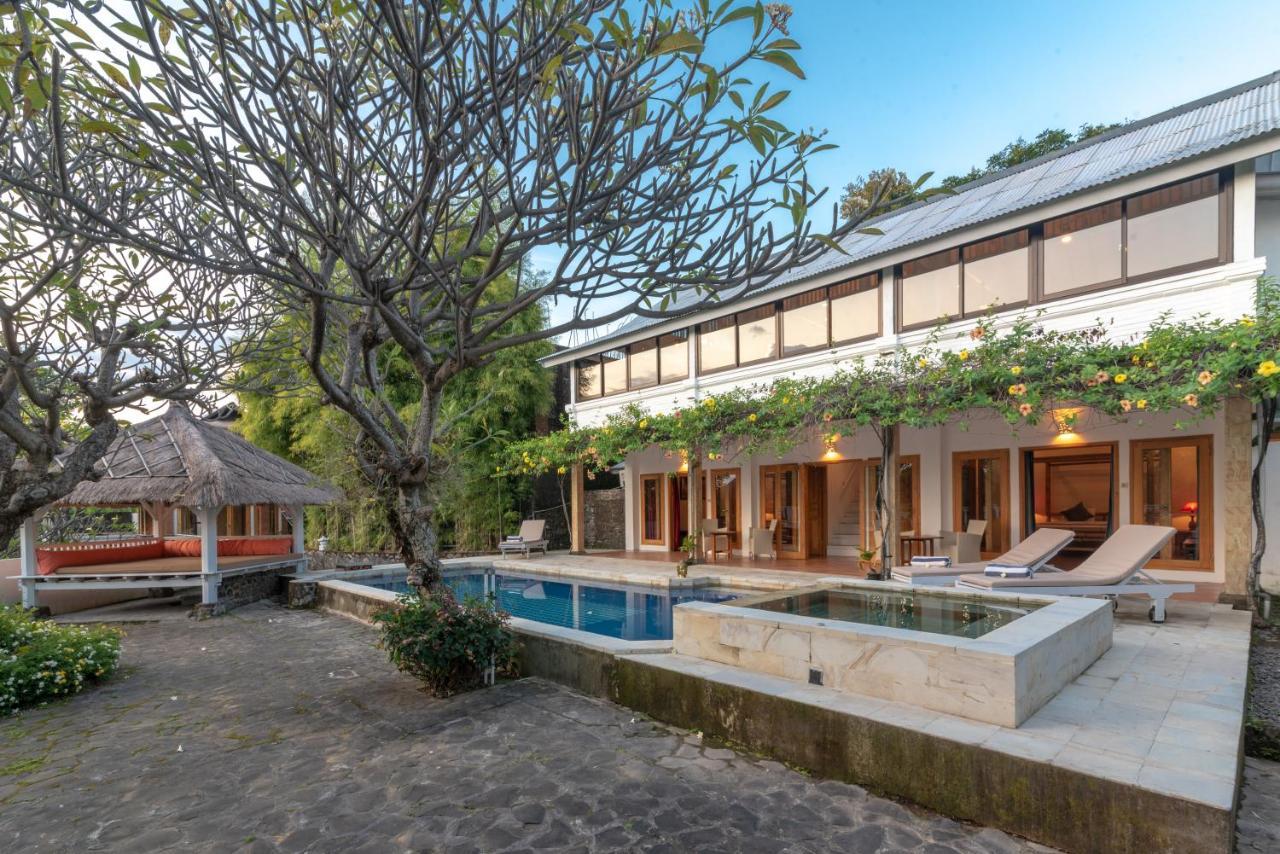 Villa Dinding Batu ซีงาราจา ภายนอก รูปภาพ
