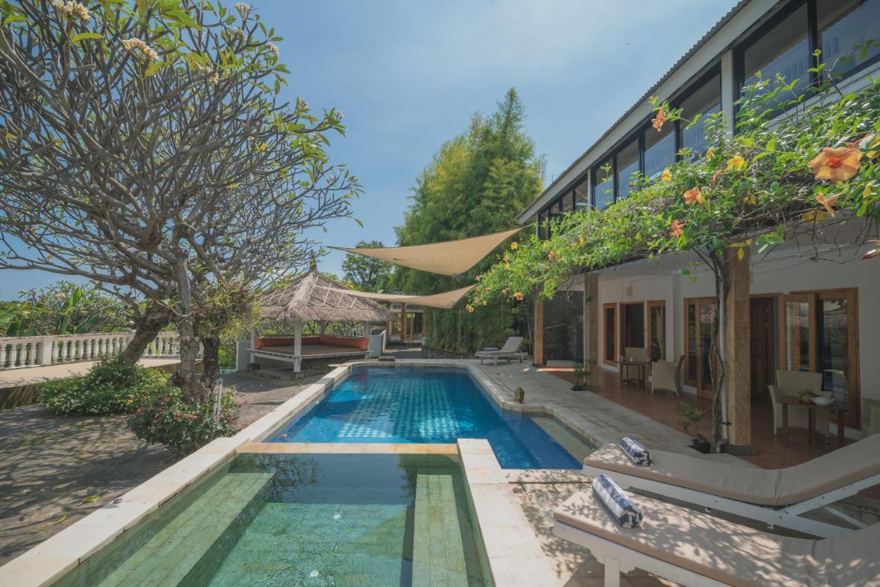 Villa Dinding Batu ซีงาราจา ภายนอก รูปภาพ