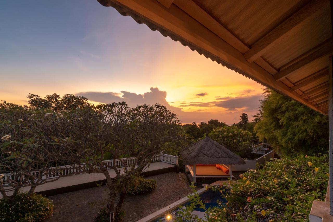 Villa Dinding Batu ซีงาราจา ภายนอก รูปภาพ