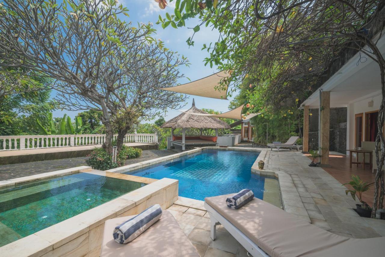Villa Dinding Batu ซีงาราจา ภายนอก รูปภาพ