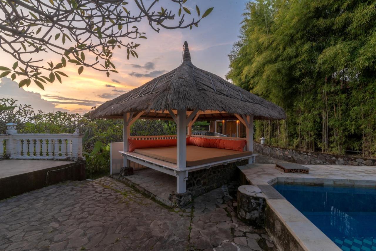 Villa Dinding Batu ซีงาราจา ภายนอก รูปภาพ